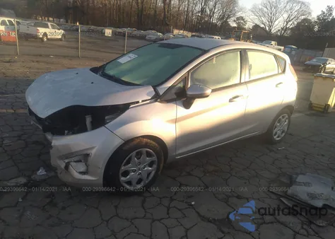 2011 Ford Fiesta Se z USA, uszkodzony, nr VIN 3FADP4EJ4BM186122